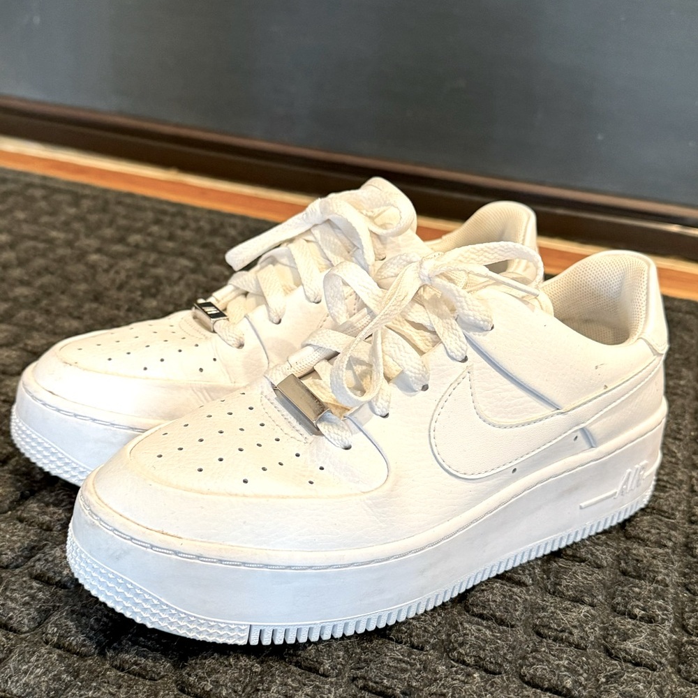 Women’s Nike Air Force 1 Sage Low Platform Sneakers